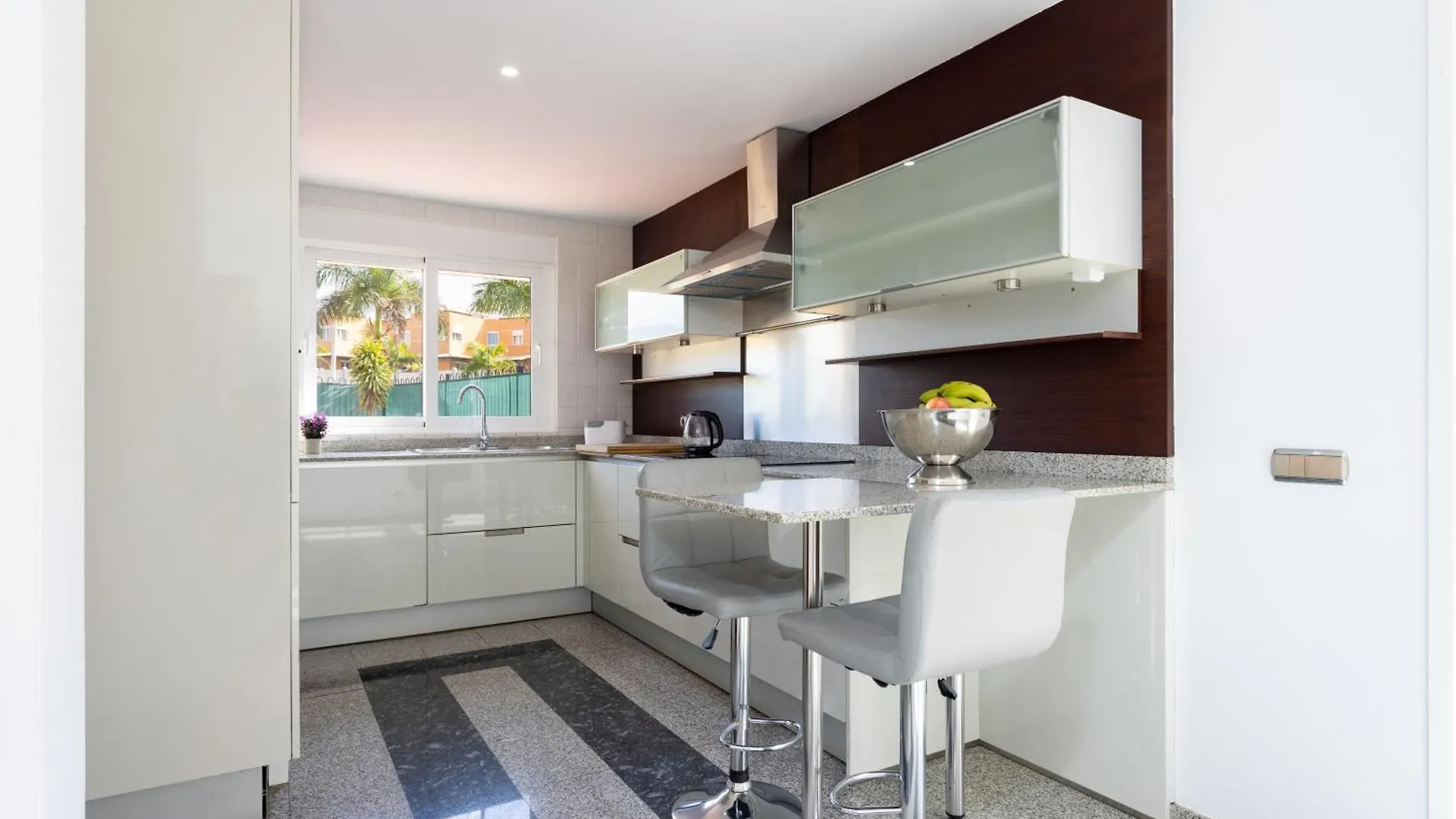 Apartament Classbnb - Exclusive Villa With Private Pool 1 Kilometer From Los Cristianos Beach Hiszpania